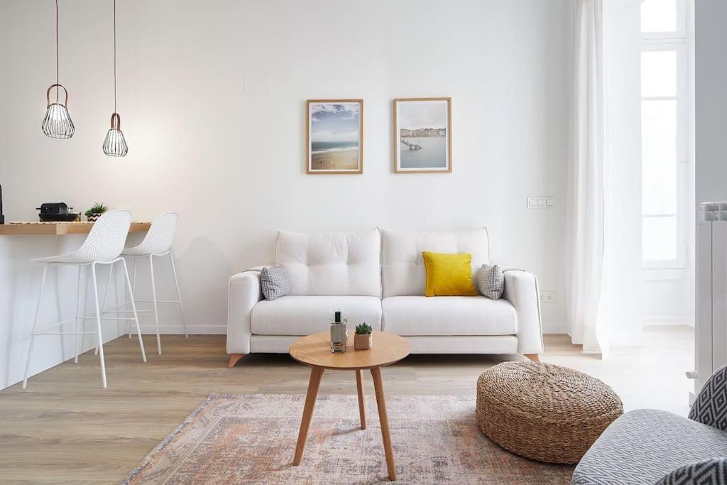 Nuevo Apartamento En El Centro De Donosti Сан Себастиан Екстериор снимка