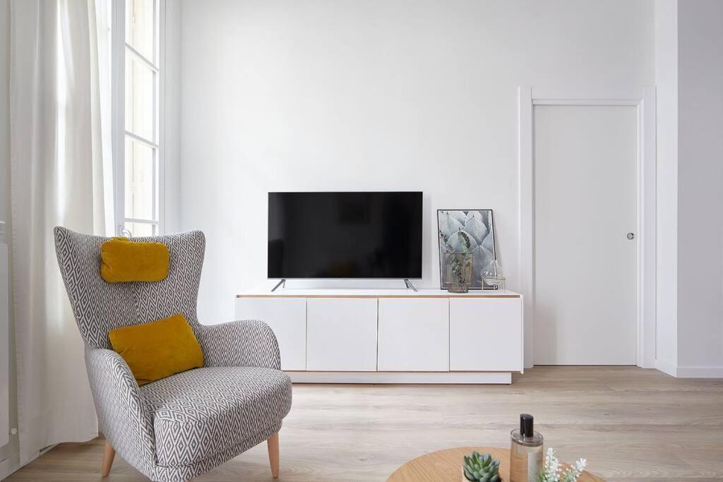 Nuevo Apartamento En El Centro De Donosti Сан Себастиан Екстериор снимка